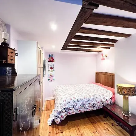 10th Arrondissement Cozy Retreat Paris
